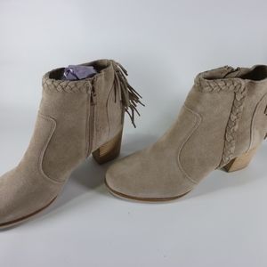 Matisse Lucinda Natural Suede Ankle Boots 8